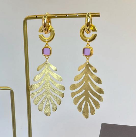 Boucles d'oreilles feuille Monstera et cristal violet x CANOPÉE DORÉE