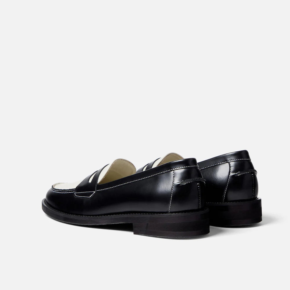 Mocassins Wilde Black & White