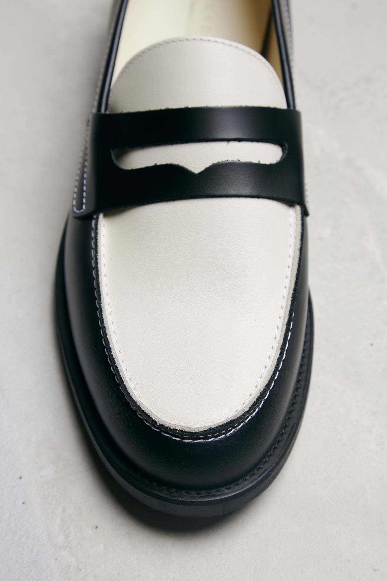 Mocassins Wilde Black & White