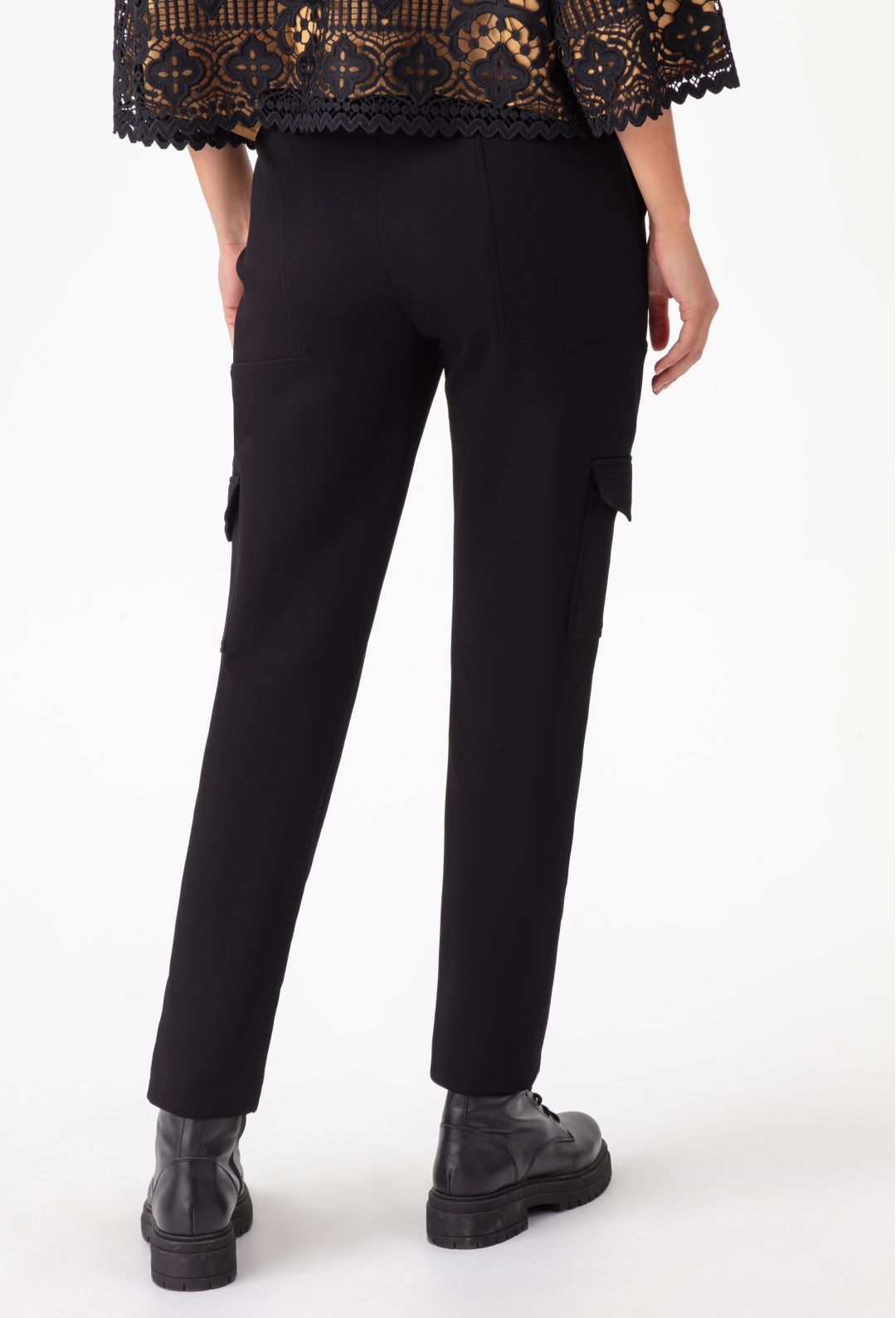 Pantalon à poches Kamila noir