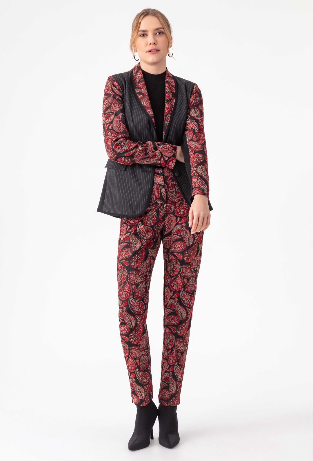 Pantalon cigarette Baker en jacquard rouge