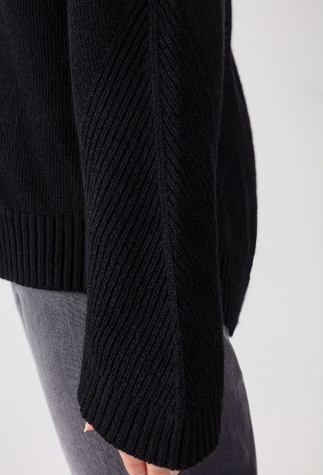 Pull Conrad noir en laine