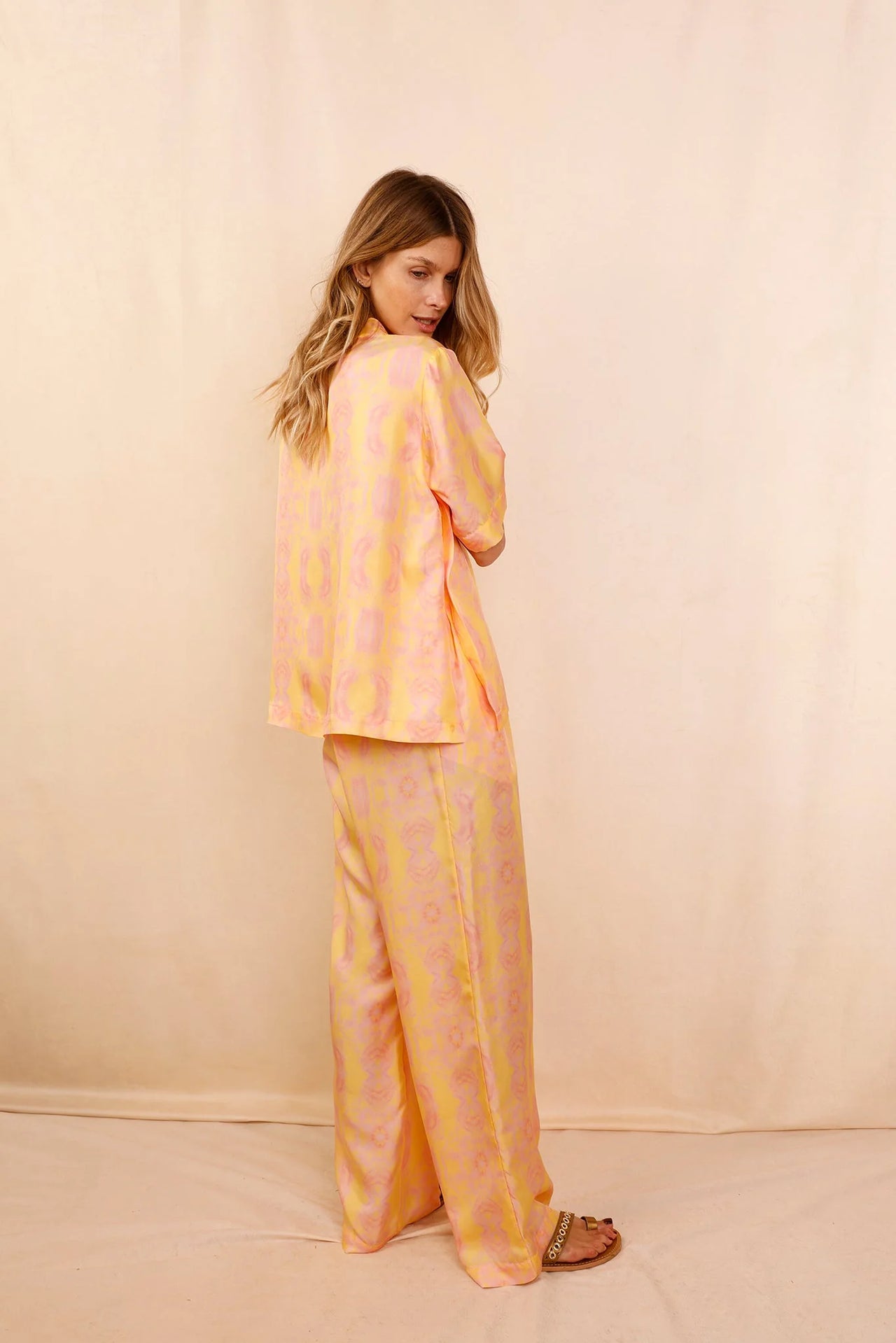 Top NOÉ Yellow summer - 100% soie